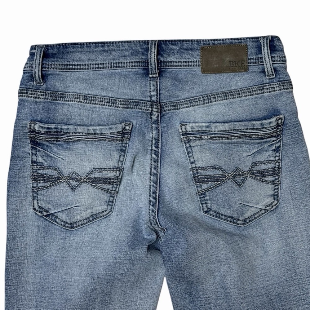 BKE Buckle Alec Jeans Mens 31x32 Straight Light Wash Denim Distressed Whiskered - Picture 6 of 10